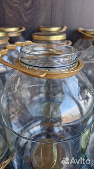 Стеклянная банка 3л с крышкой и ручкой