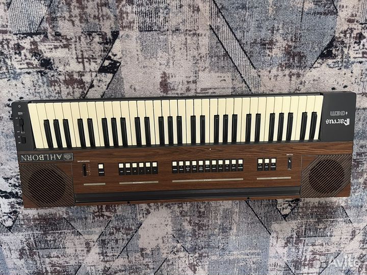 Синтезатор