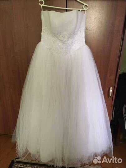 Платье свадебное
