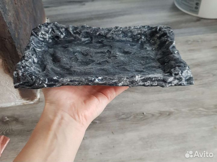 Подставка для цветов ключей готика