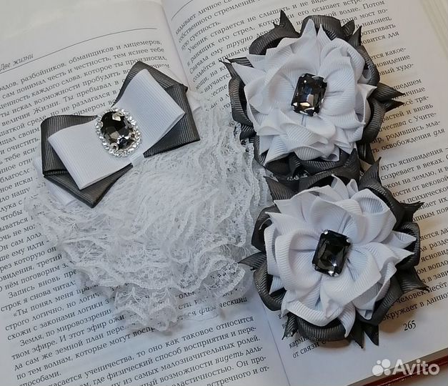 Школьный набор - галстук и бантики