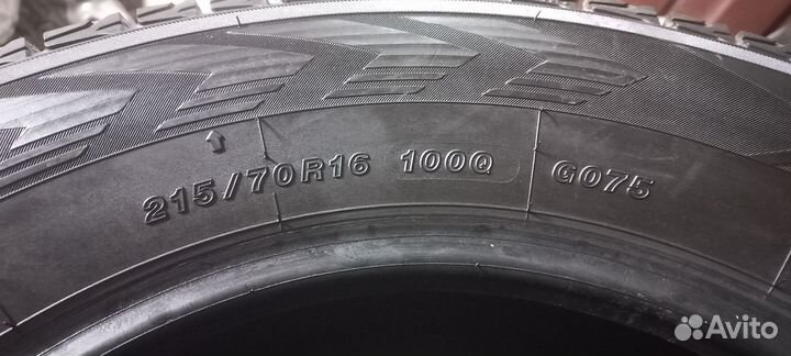 Yokohama Geolandar I/T G075 215/70 R16 100Q