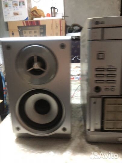 Музыкальный центр LG FFH-285AX