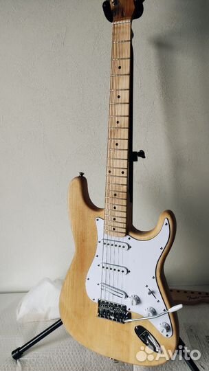 Fender Stratocaster Light Wood. Видео