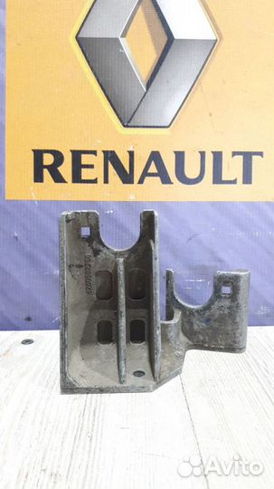 Кронштейн крепление троса кпп Renault megane 2