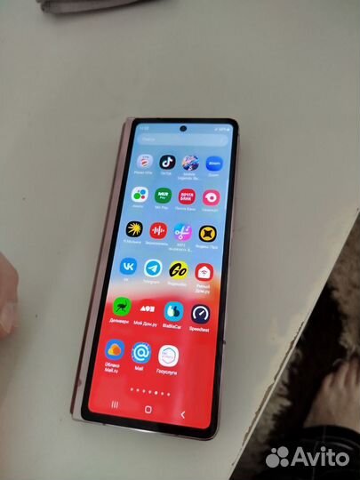 Samsung Galaxy Z Fold2, 12/256 ГБ