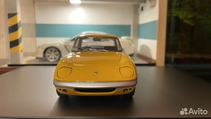 Lotus Elan S/E Coupé Autoart 1:18