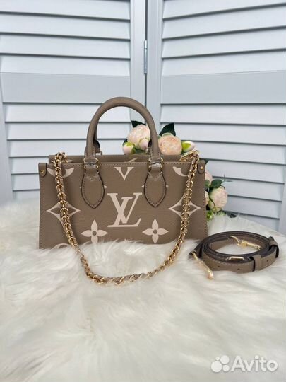 Сумка Louis Vuitton