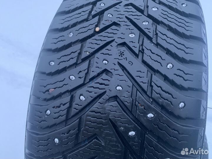 Nokian Tyres Hakkapeliitta 8 SUV 235/55 R17