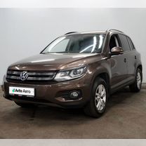 Volkswagen Tiguan 2.0 AT, 2015, 146 804 км, с пробегом, цена 1 517 000 руб.