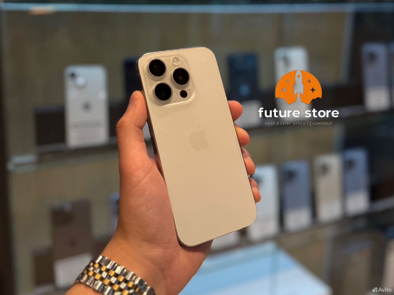 iPhone 15 Pro, 256 ГБ