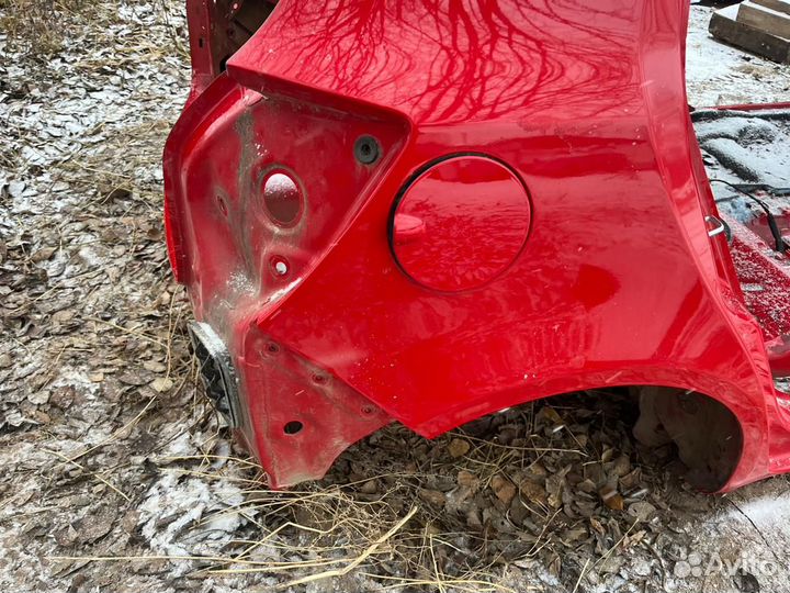 Крыло заднее правое Skoda Fabia