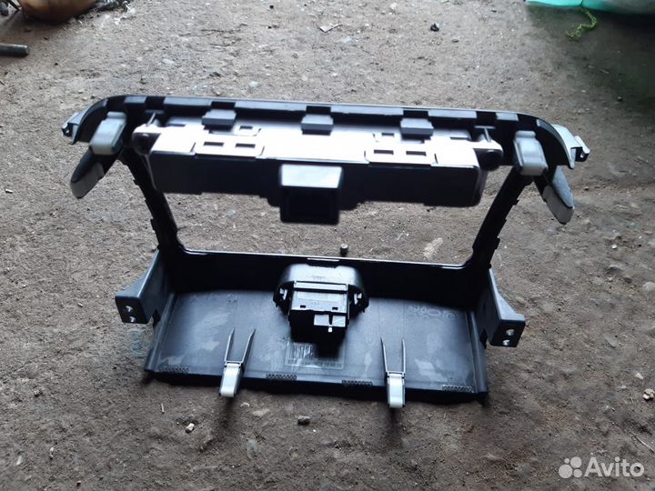 Переходная рамка под штатный монитор Sportage 3