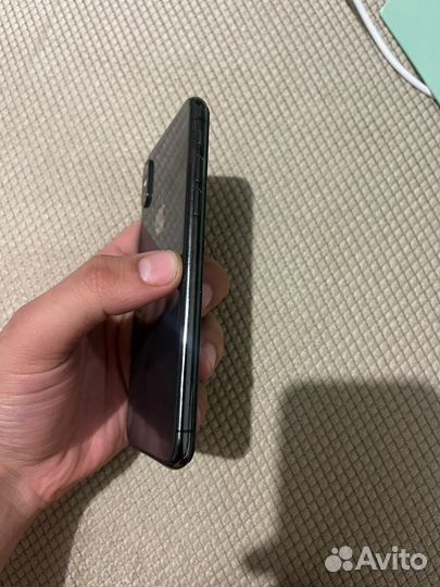 iPhone Xs, 64 ГБ