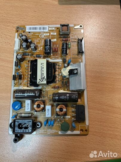 Блок питания BN44-00604B