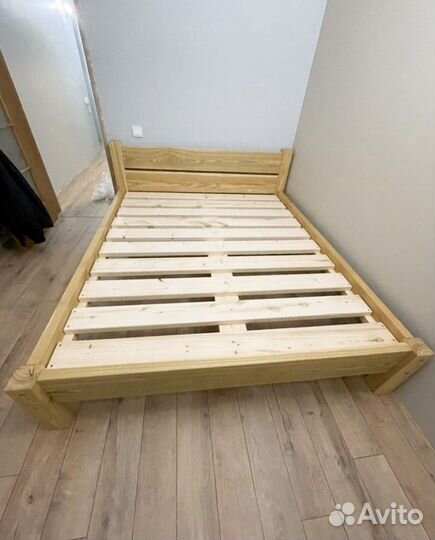 Кровать двухспальная 160 200 деревянная