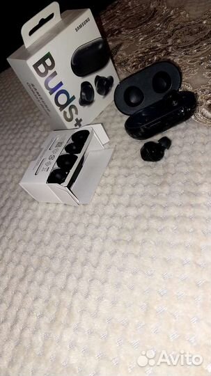Беспроводные наушники samsung buds+