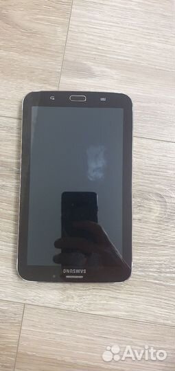 Планшет Samsung Galaxy Tab 3 7.0 SM-T211