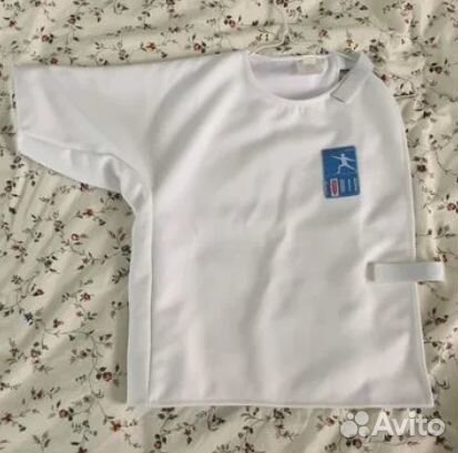 Фехтовальная экипировка для девочки