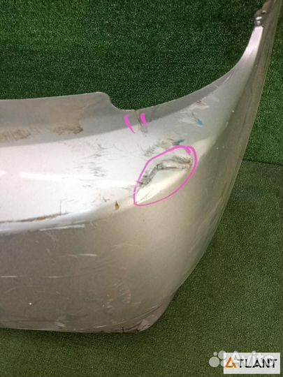 Бампер задний toyota prius