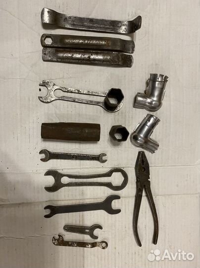 Мотоинструмент (из наборов к мотоциклам)