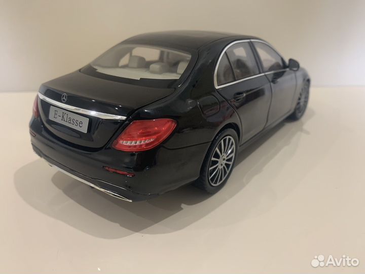 1/18 Mercedes-Benz E class
