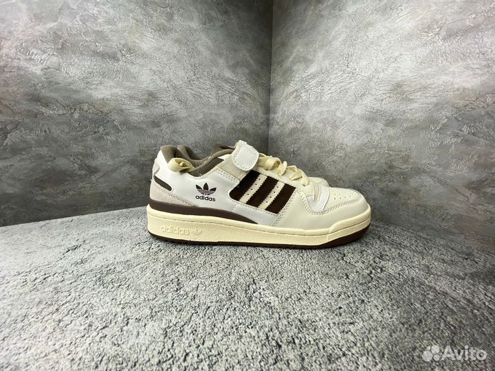 Кроссовки Adidas Forum