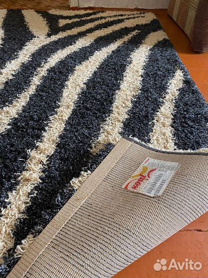 Палас новый