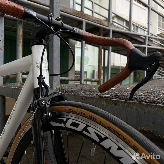 Outleap Heritage 53cm