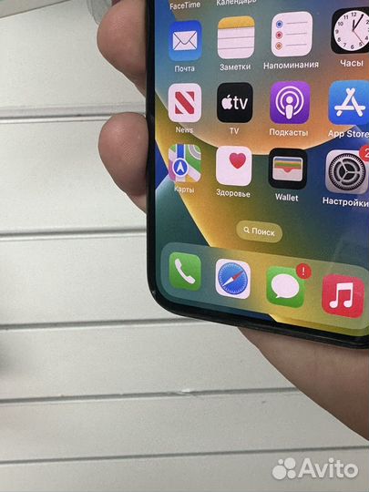 iPhone Xs, 64 ГБ