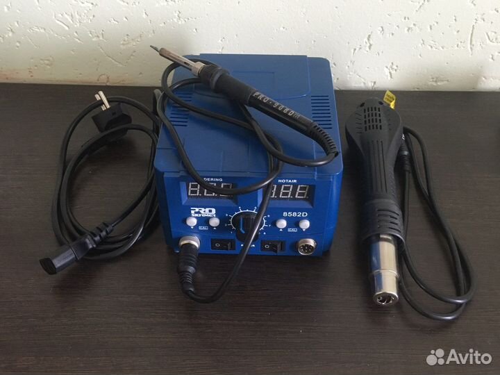 Термовоздушная паяльная станция PRO stormer 8582D