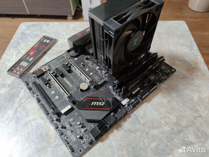 Комплект для Игрового пк i7/ Мат плата Z270/ DDR 4