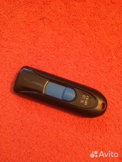 Флешка Transcend JetFlash 790 на 16 GB