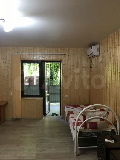 Комната 15 м² в 5-к., 2/2 эт.