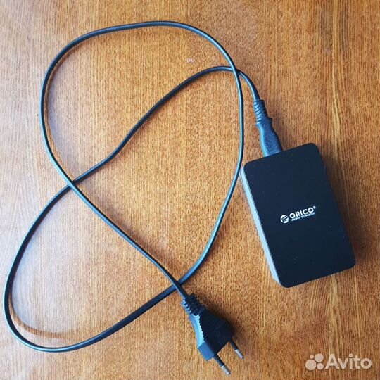 Зарядная станция QC 2.0