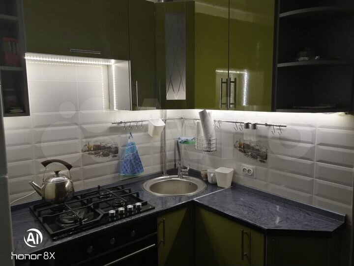 3-к. квартира, 70 м², 1/2 эт.