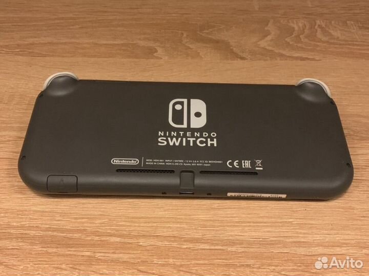 Nintendo switch lite