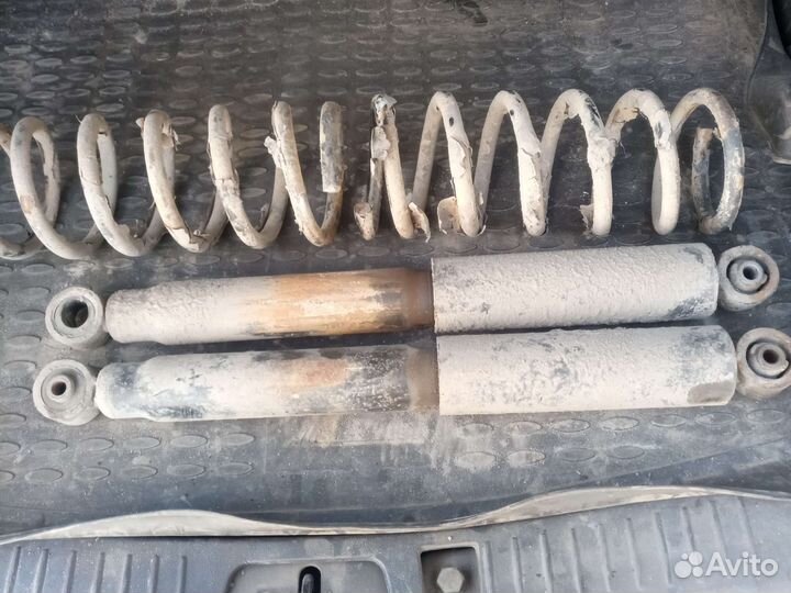 Пружины, аморт. задние Шевроле каптива, Опель ант