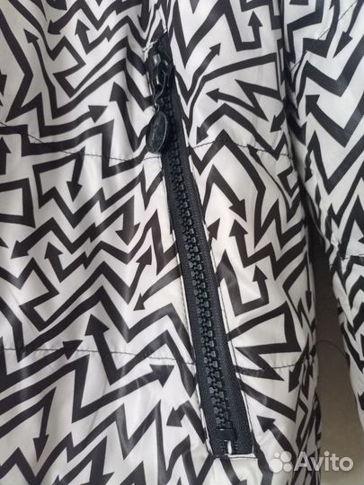 Куртка женская утеплённая (пух) 48 р двухсторонняя