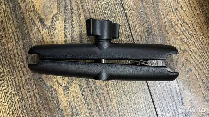 Комплект Креплений на руль (любую трубу) для RAM