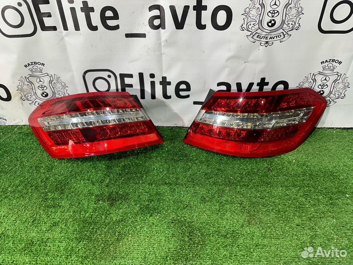Фонарь задний левый правый Mercedes W212