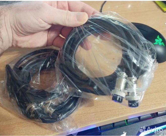 Кабель 4pin Sven Stream Light Mega R новый 1.6метр