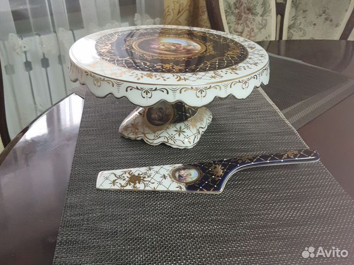 Подставка для торта