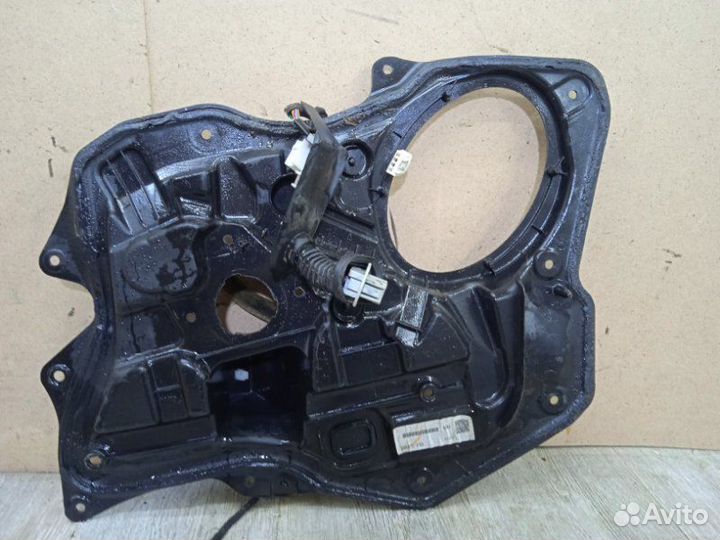 Панель двери задний левый Mazda 3 BL 2009