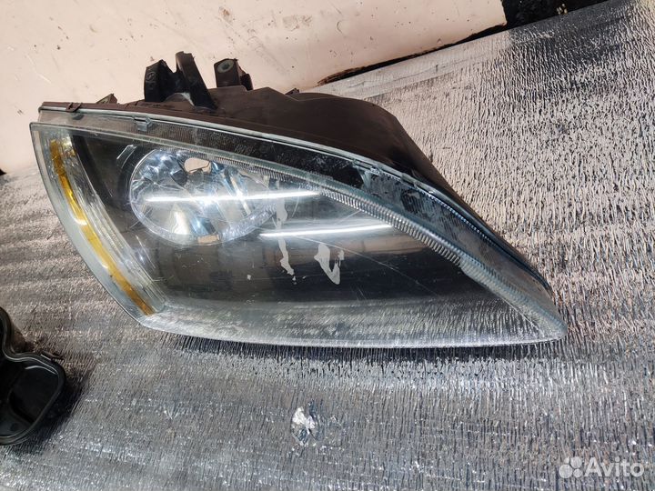 Фара ford focus 2