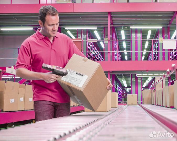 Работник склада