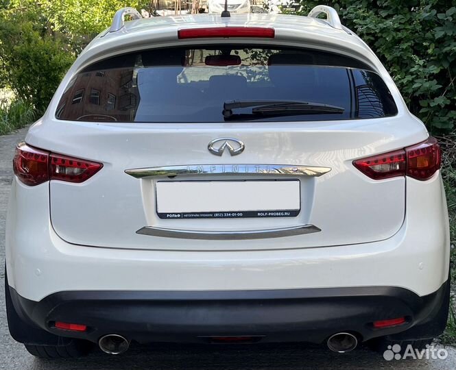 Infiniti QX70 3.7 AT, 2013, 106 000 км