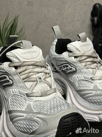 Balenciaga 10XL ‘White Grey’
