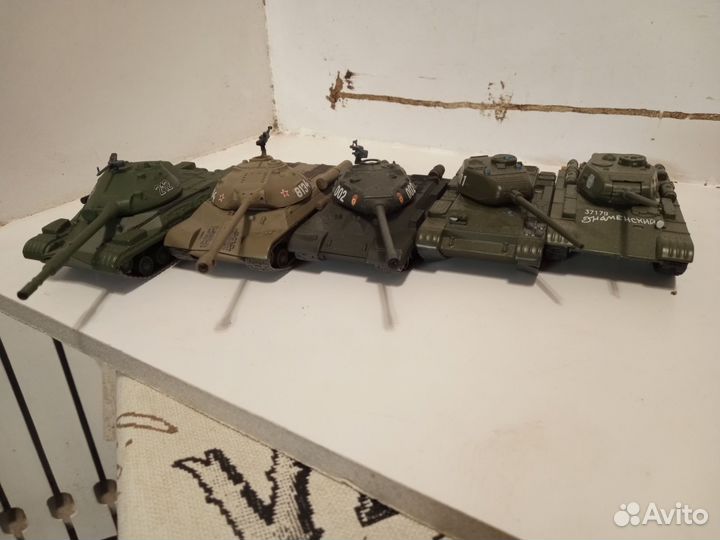 Модели танков 1:72