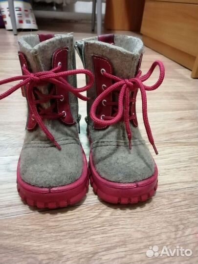 Валенки детские на девочку 25 размер. На 3-4 года